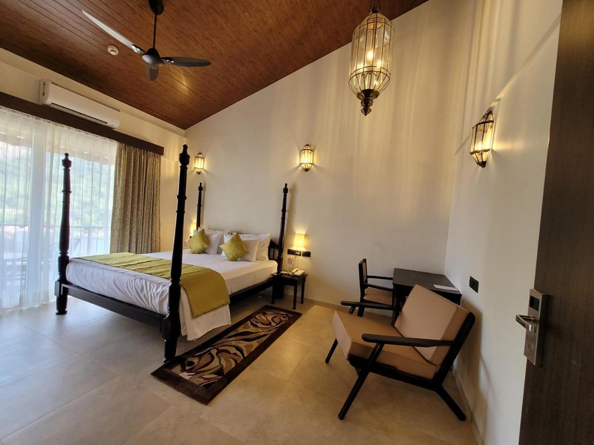 Mastiff Grand La Villae Lonavala Exterior photo