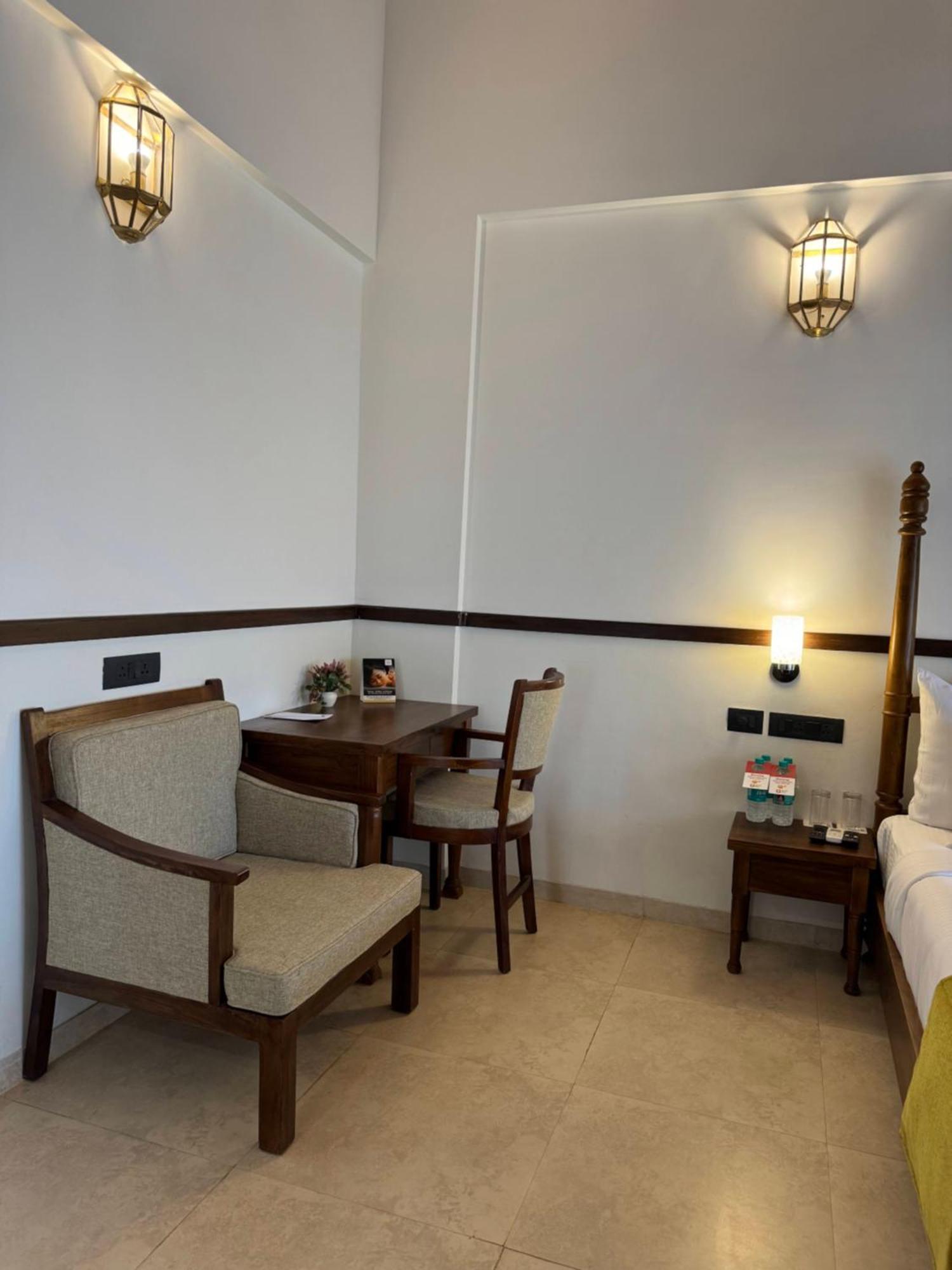 Mastiff Grand La Villae Lonavala Exterior photo